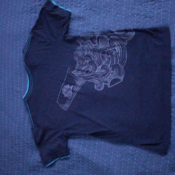 Taco bell shirt - Picture 2 of 2